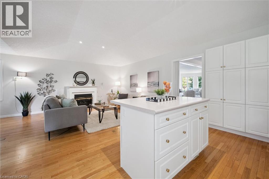 Photo 11 of 153 Golf Links Drive Unit 139, Baden ON