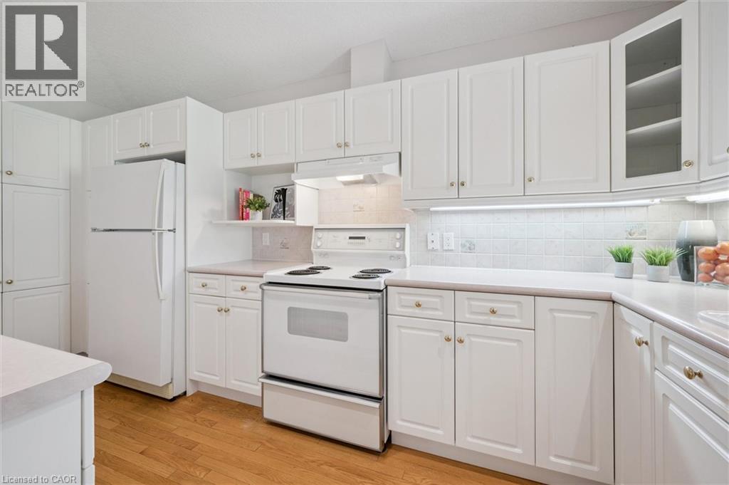 Photo 10 of 153 Golf Links Drive Unit 139, Baden ON