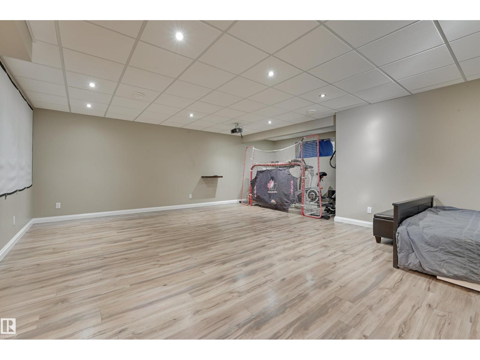 Photo 42 of 6127 175 Av Nw, Edmonton AB