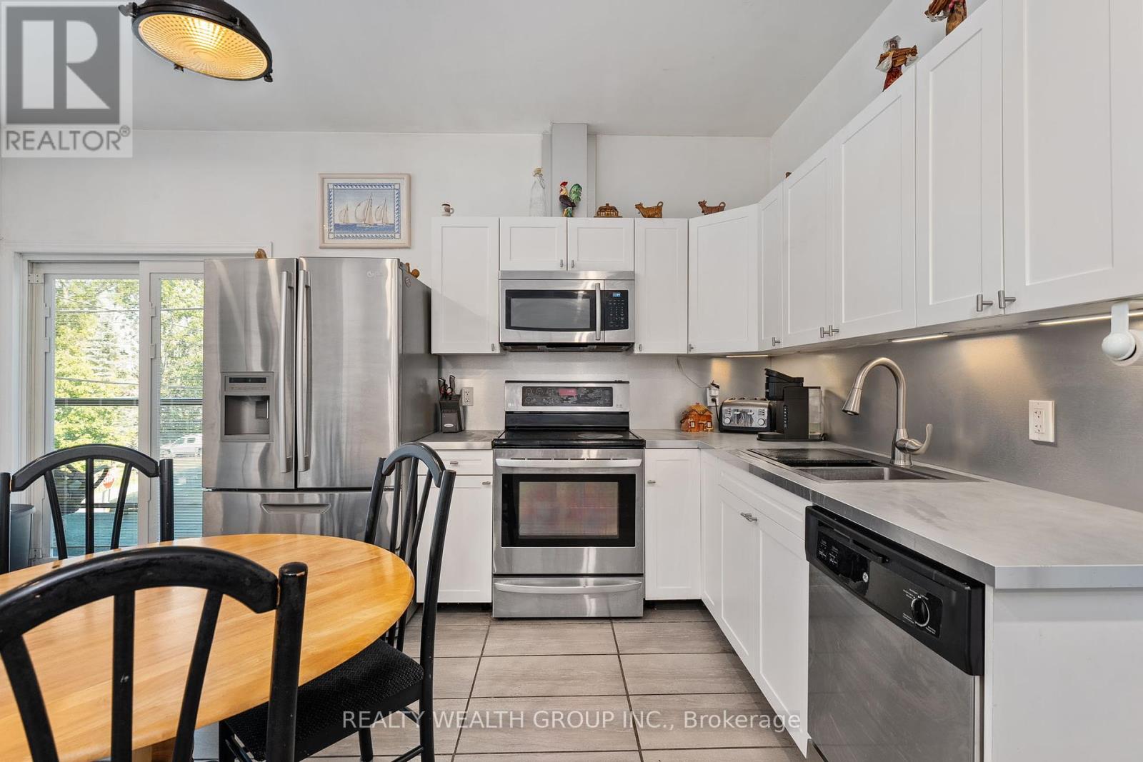Photo 31 of 31 Silver Birch Street, Kawartha Lakes ON