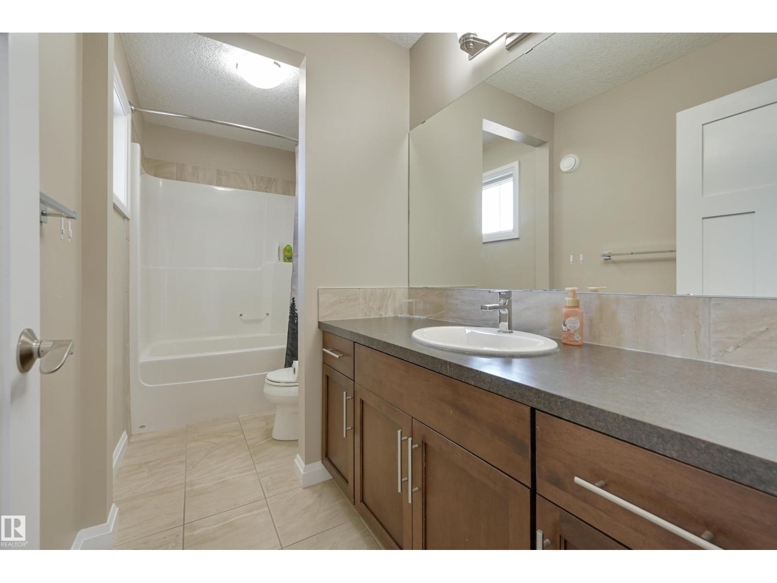 Photo 41 of 6127 175 Av Nw, Edmonton AB