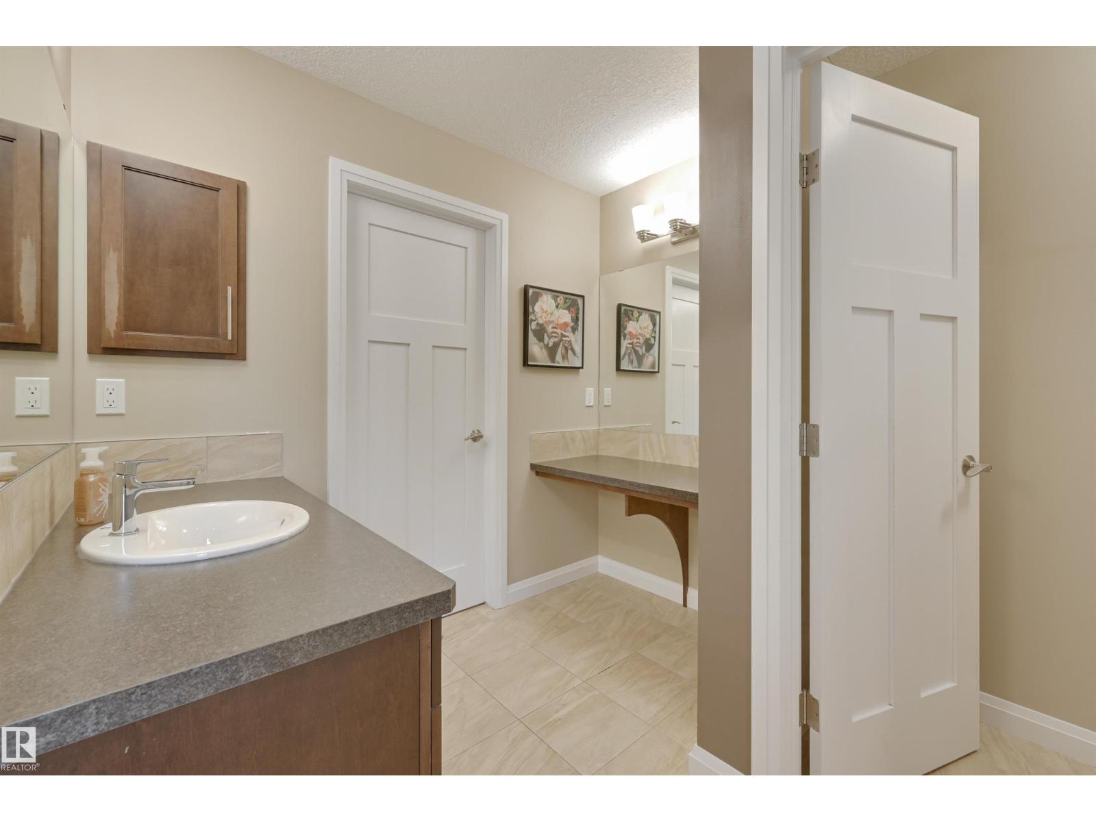 Photo 35 of 6127 175 Av Nw, Edmonton AB