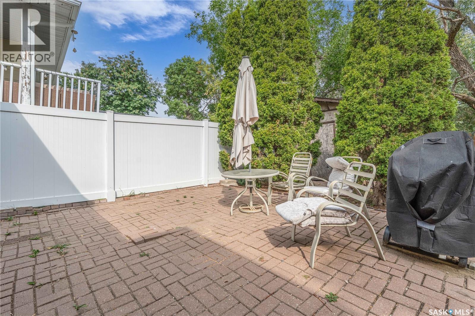 Photo 46 of Cres 110 Salemka Crescent, Regina SK