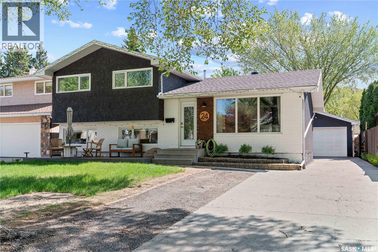 Photo 1 of 24 French Crescent, Regina SK