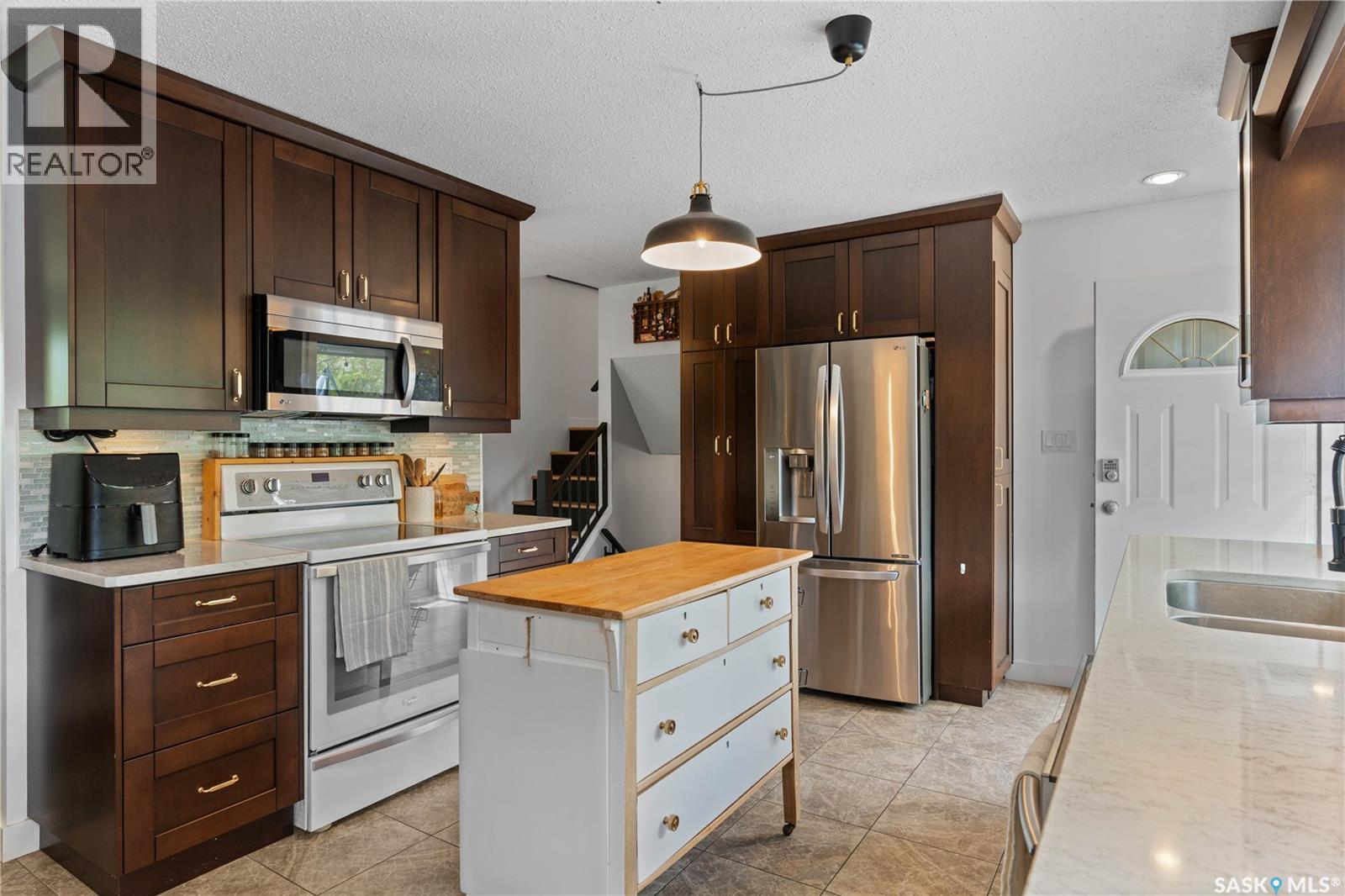 Photo 14 of 24 French Crescent, Regina SK