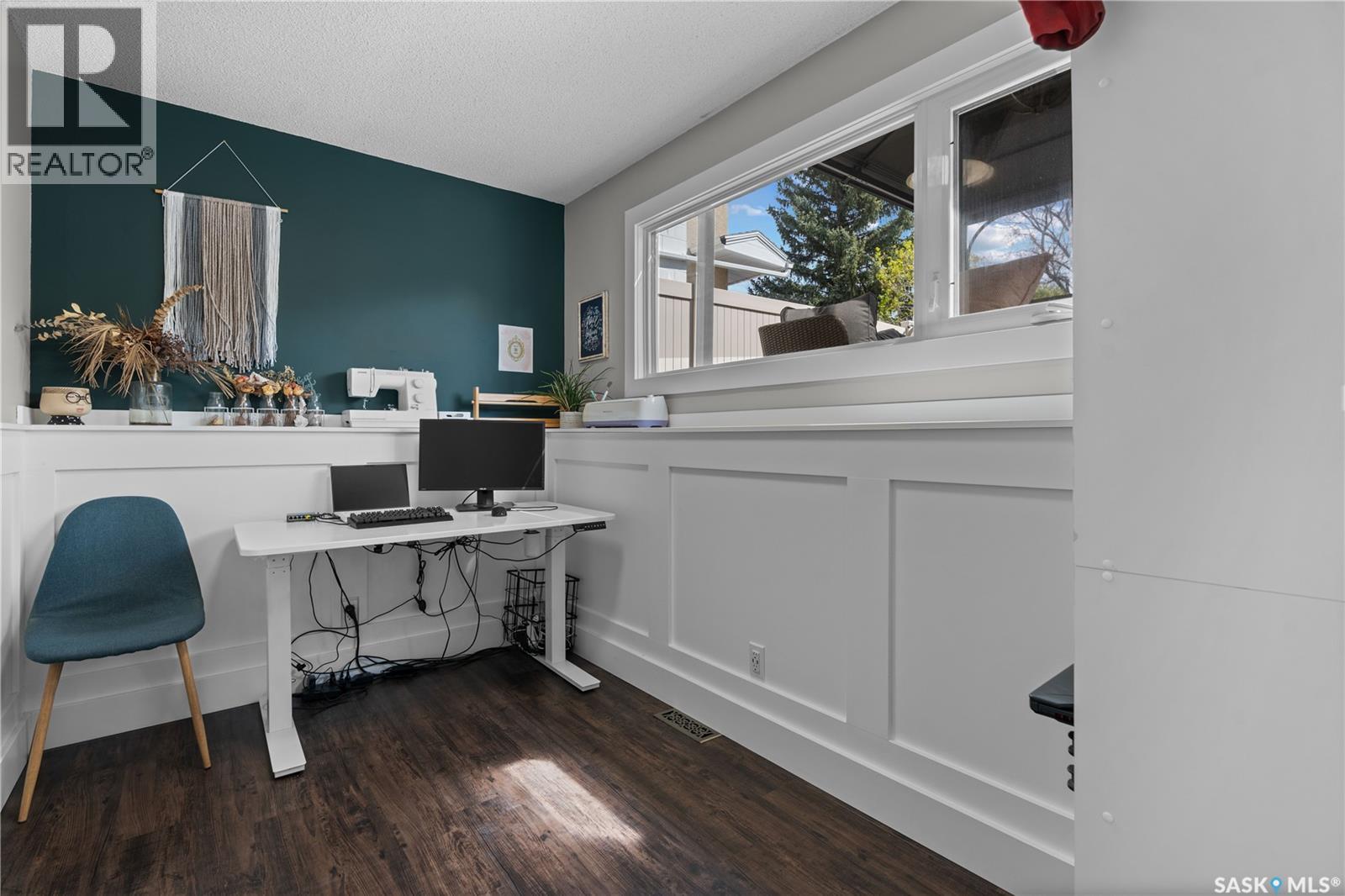 Photo 33 of 24 French Crescent, Regina SK