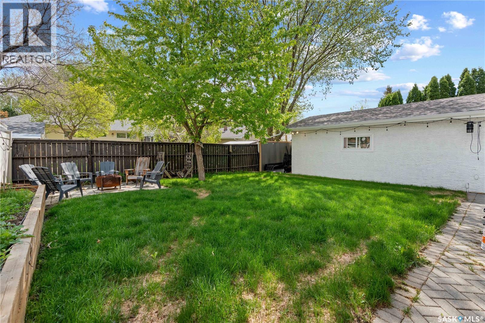 Photo 45 of 24 French Crescent, Regina SK