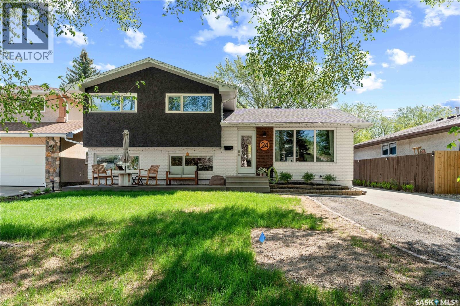 Photo 50 of 24 French Crescent, Regina SK