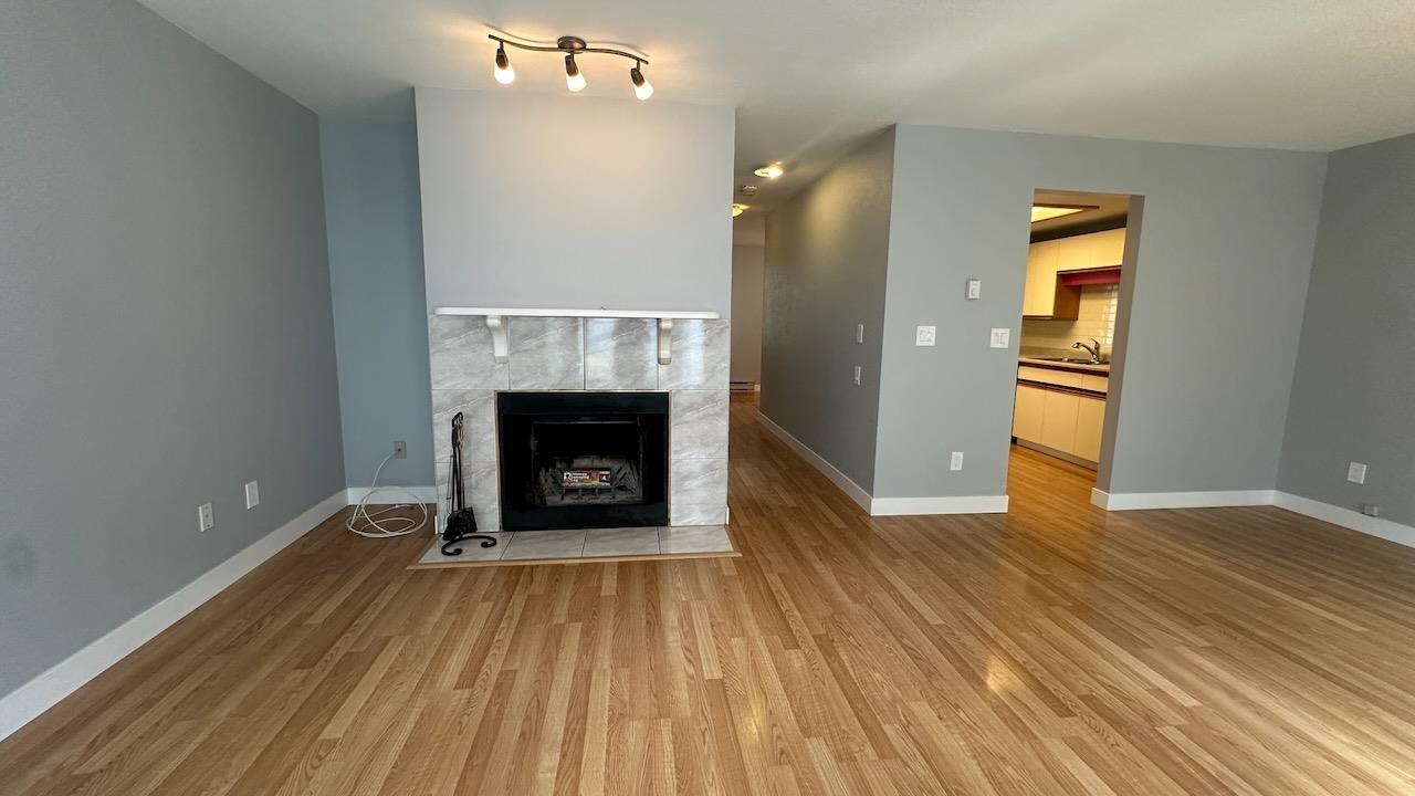 Photo 11 of 138 14154 103 Avenue, Surrey BC
