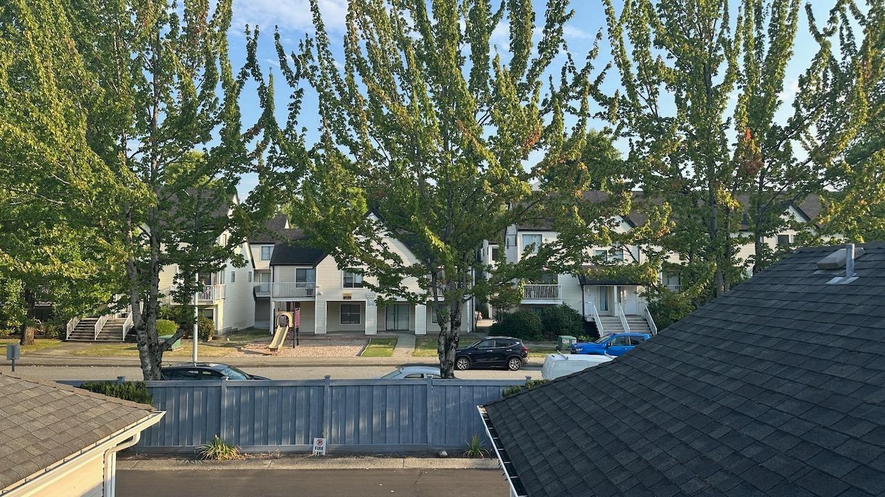 Photo 30 of 138 14154 103 Avenue, Surrey BC