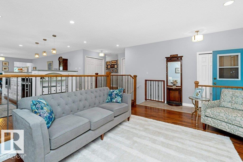 Photo 22 of 18747 80 Av Nw, Edmonton AB