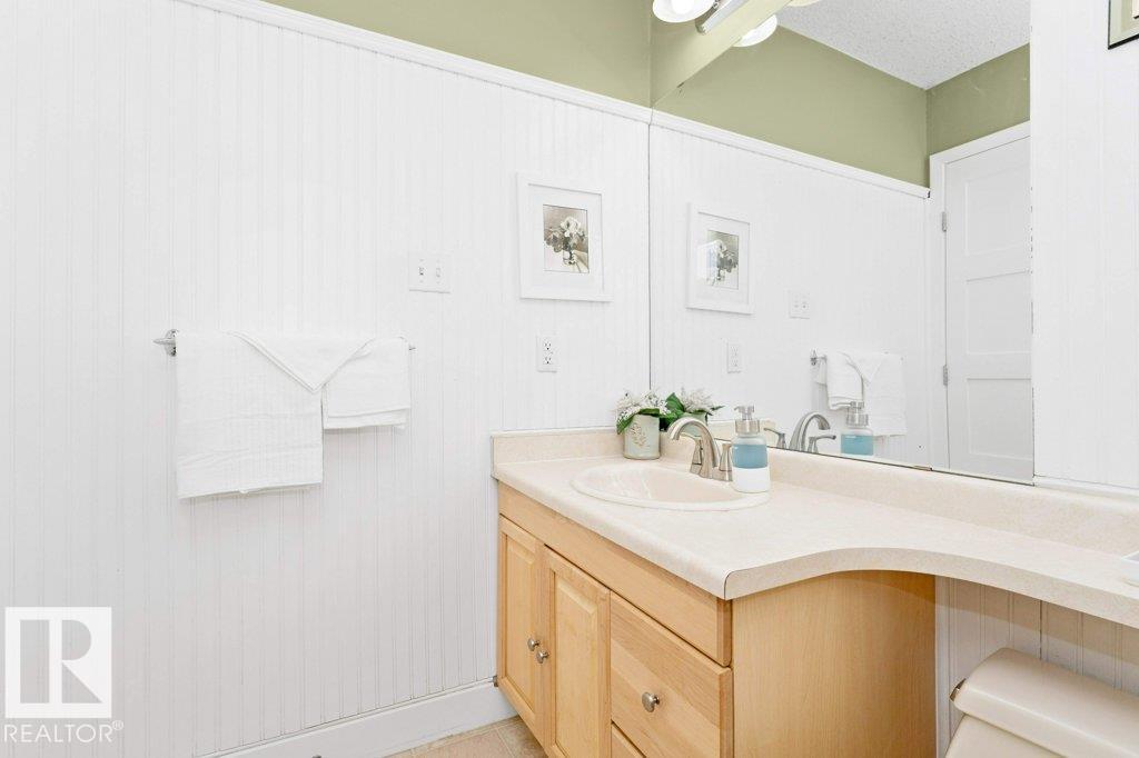 Photo 36 of 18747 80 Av Nw, Edmonton AB