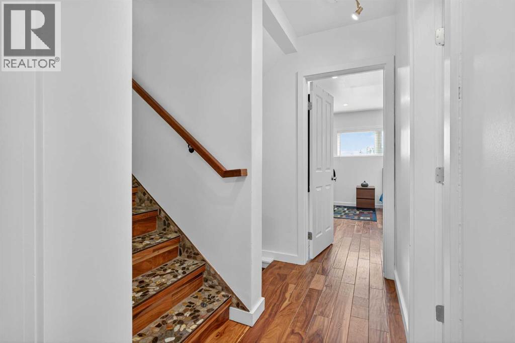 Photo 20 of 1612 50 Avenue Sw, Calgary AB