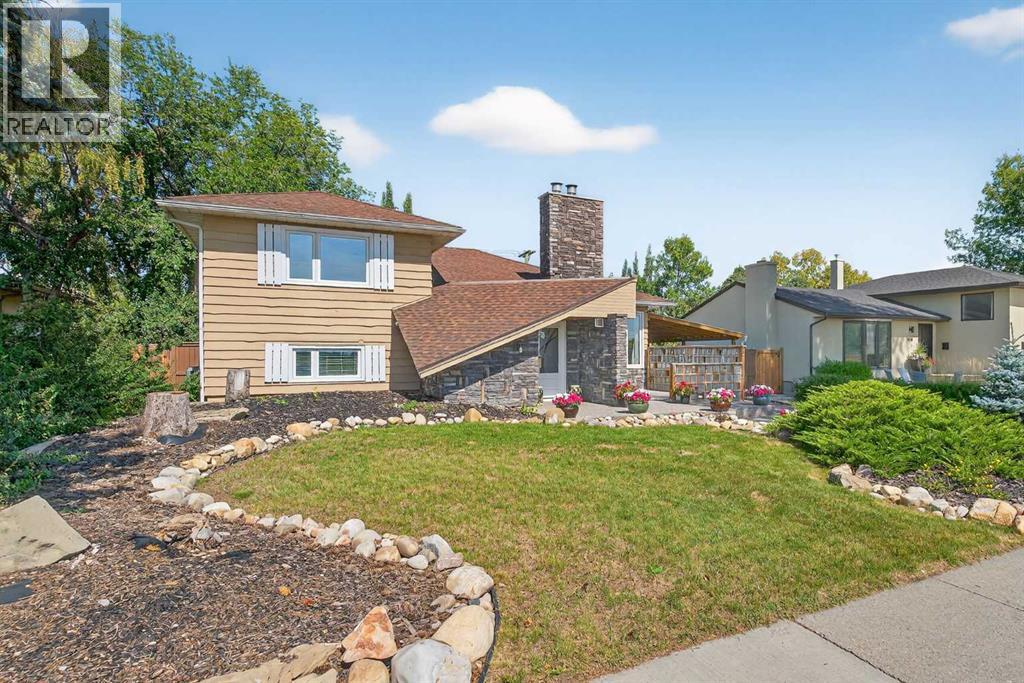 Photo 3 of 1612 50 Avenue Sw, Calgary AB