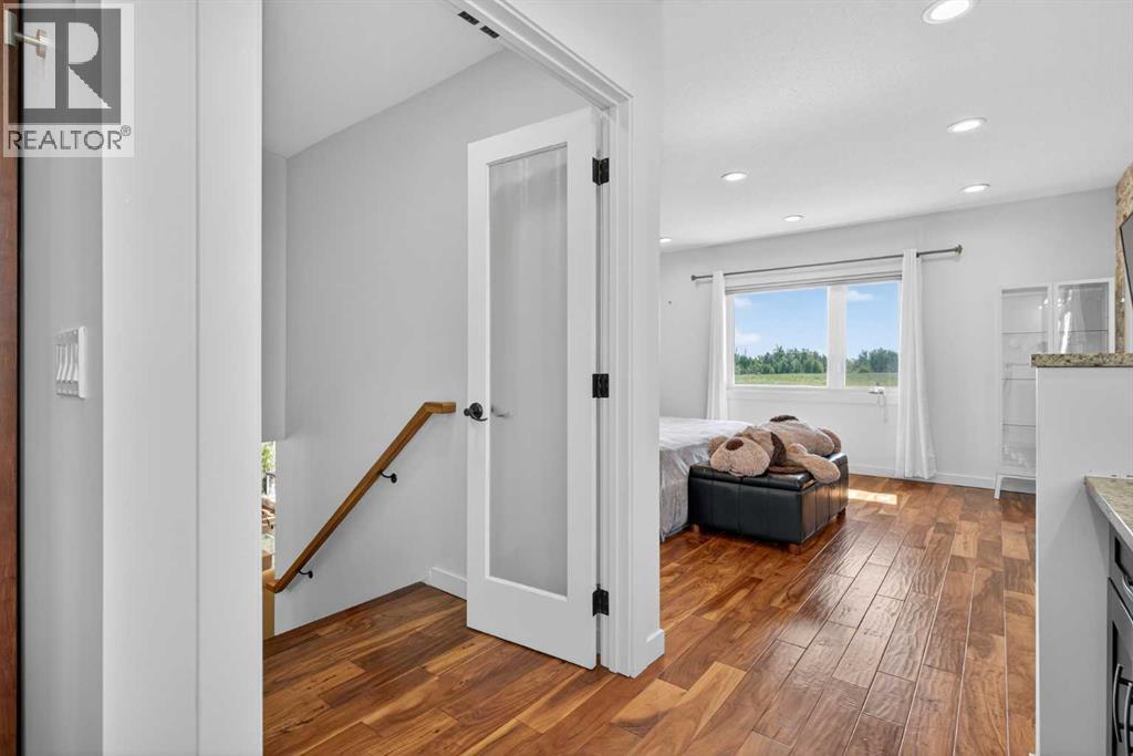 Photo 14 of 1612 50 Avenue Sw, Calgary AB