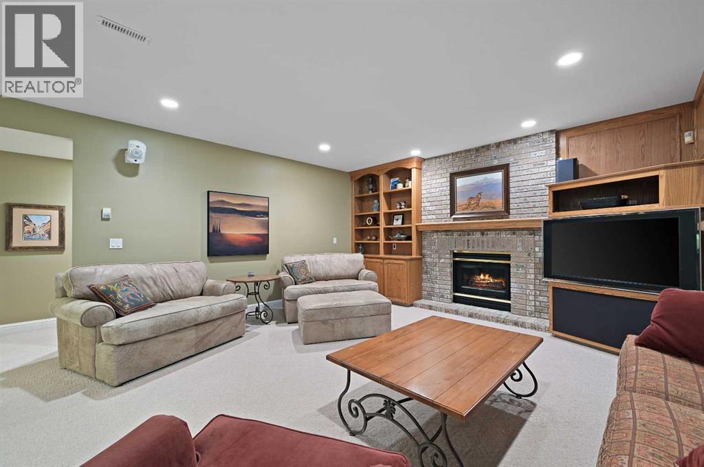 Photo 35 of 139 Pumpmeadow Place Sw, Calgary AB