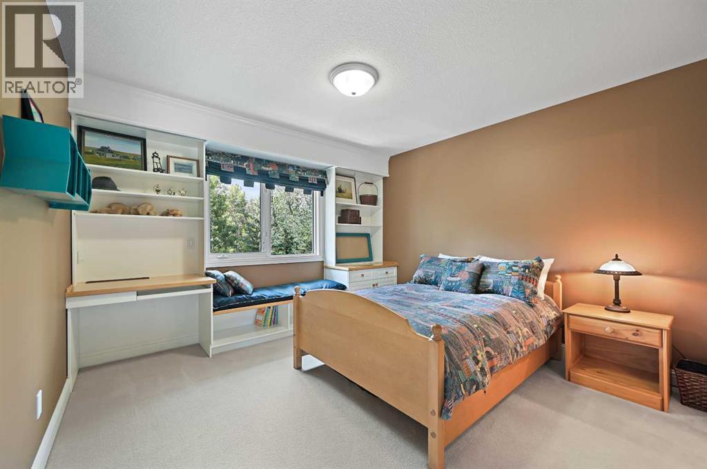 Photo 25 of 139 Pumpmeadow Place Sw, Calgary AB