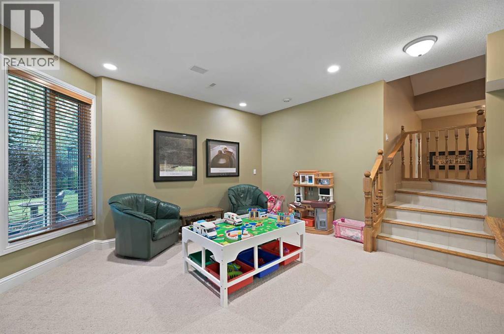 Photo 32 of 139 Pumpmeadow Place Sw, Calgary AB