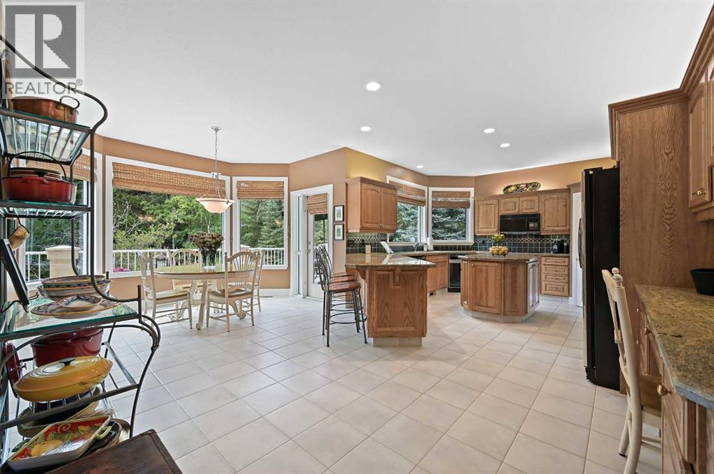 Photo 5 of 139 Pumpmeadow Place Sw, Calgary AB