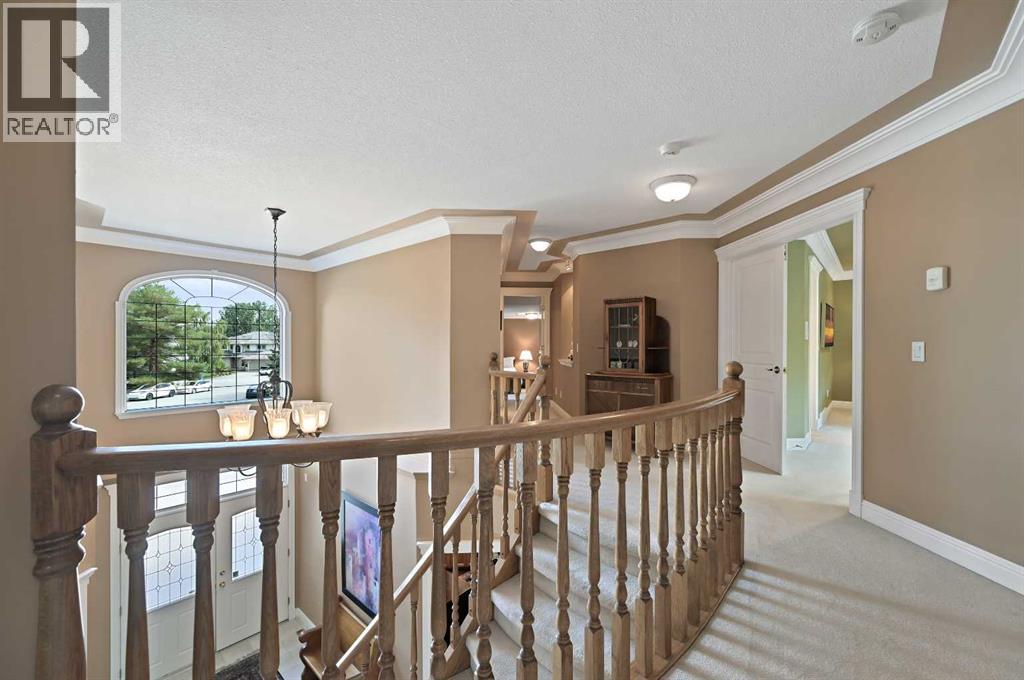 Photo 19 of 139 Pumpmeadow Place Sw, Calgary AB