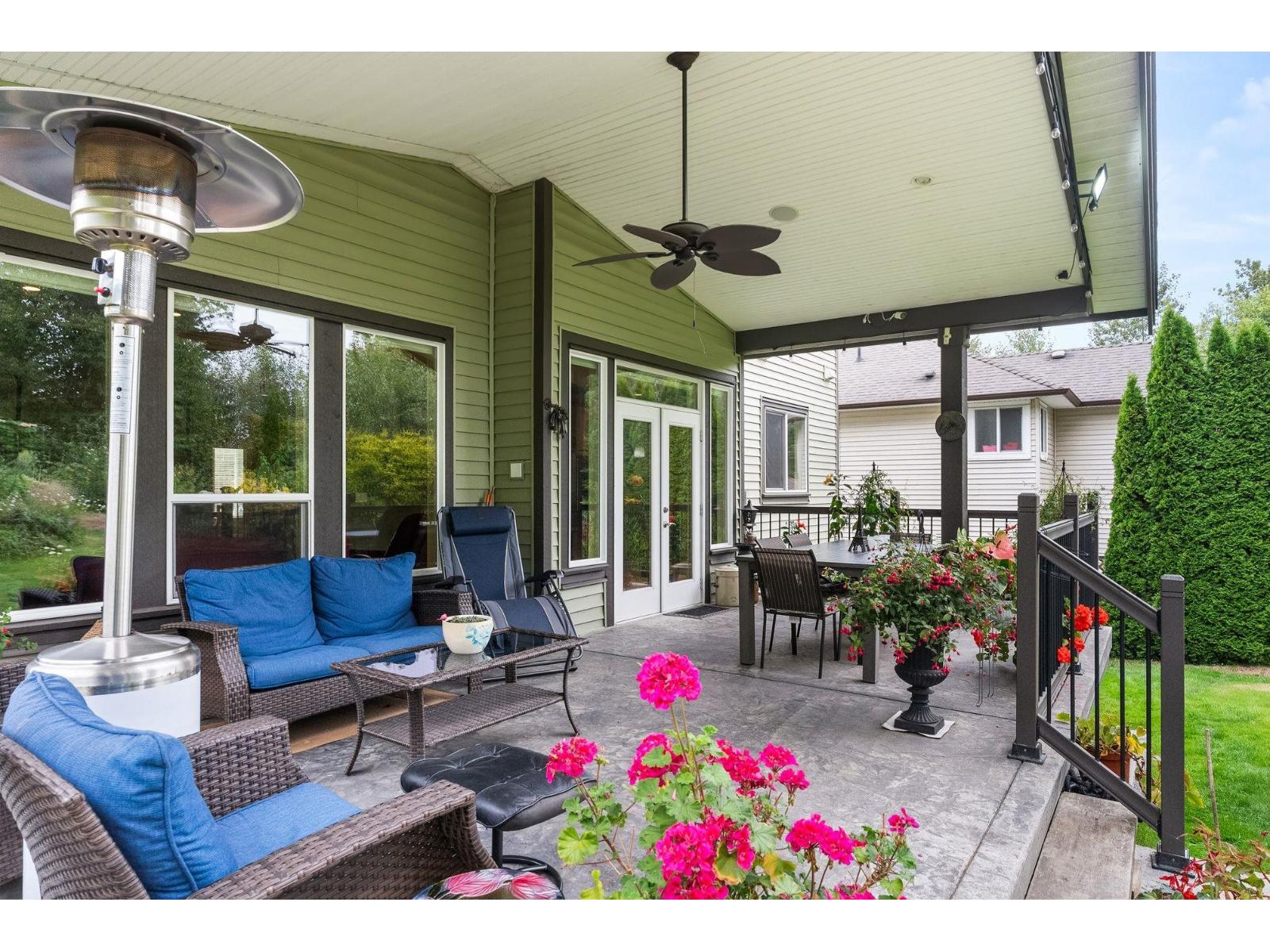 Photo 35 of 7192 177 A Street, Surrey BC