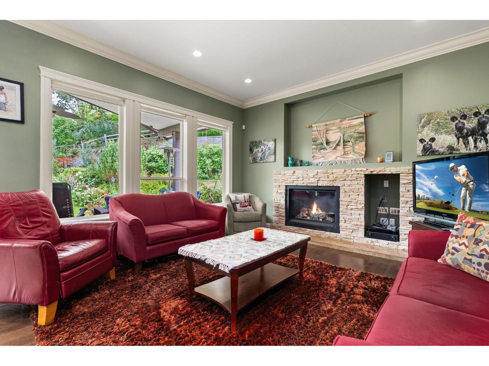 Photo 9 of 7192 177 A Street, Surrey BC