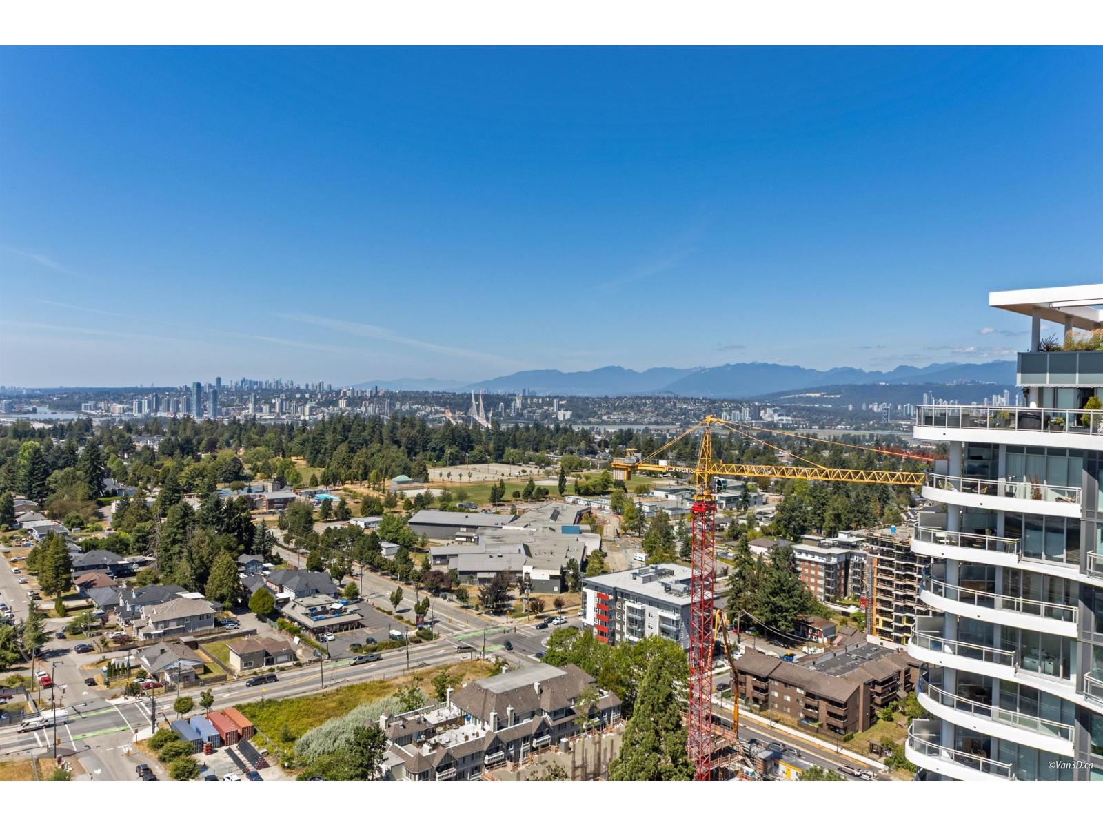 Photo 13 of 2502 13308 Central Avenue, Surrey BC