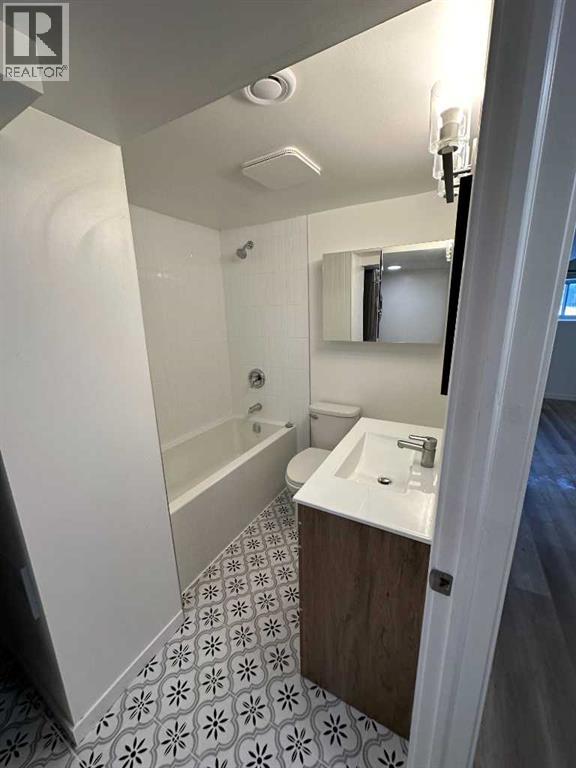 Photo 22 of 3456 31 A Avenue Se, Calgary AB