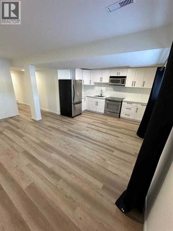 Photo 18 of 3456 31 A Avenue Se, Calgary AB