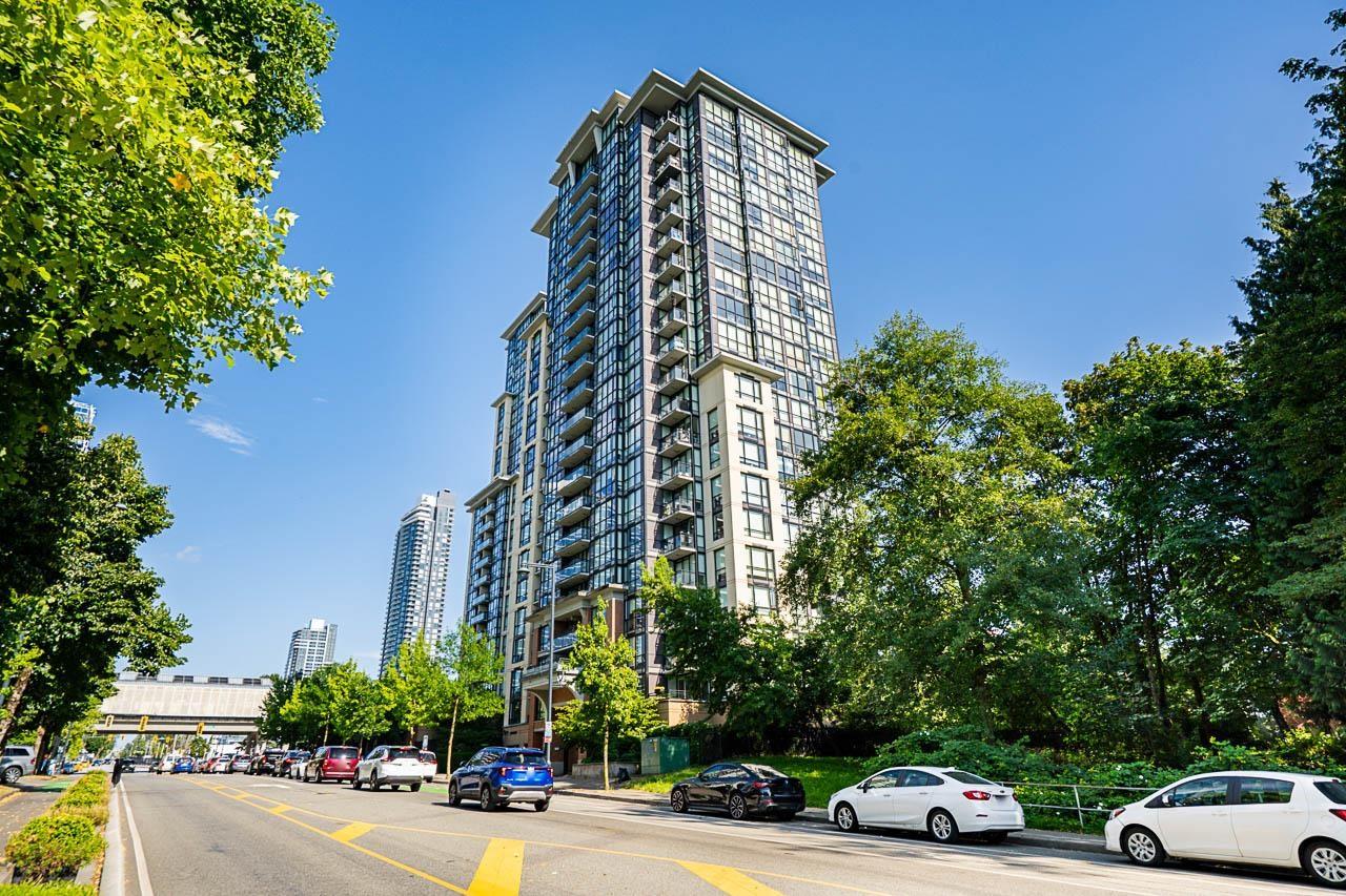 Photo 1 of 306 13380 108 Avenue, Surrey BC