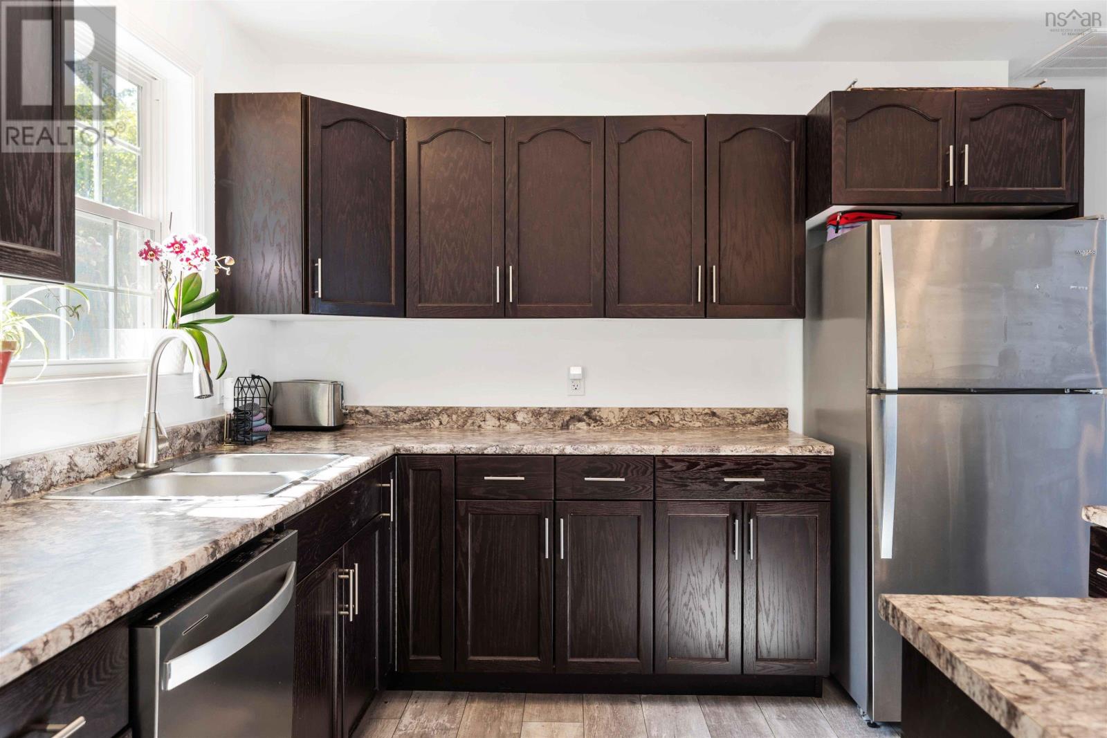 Property 21 of 51 of 181 Timberland Road