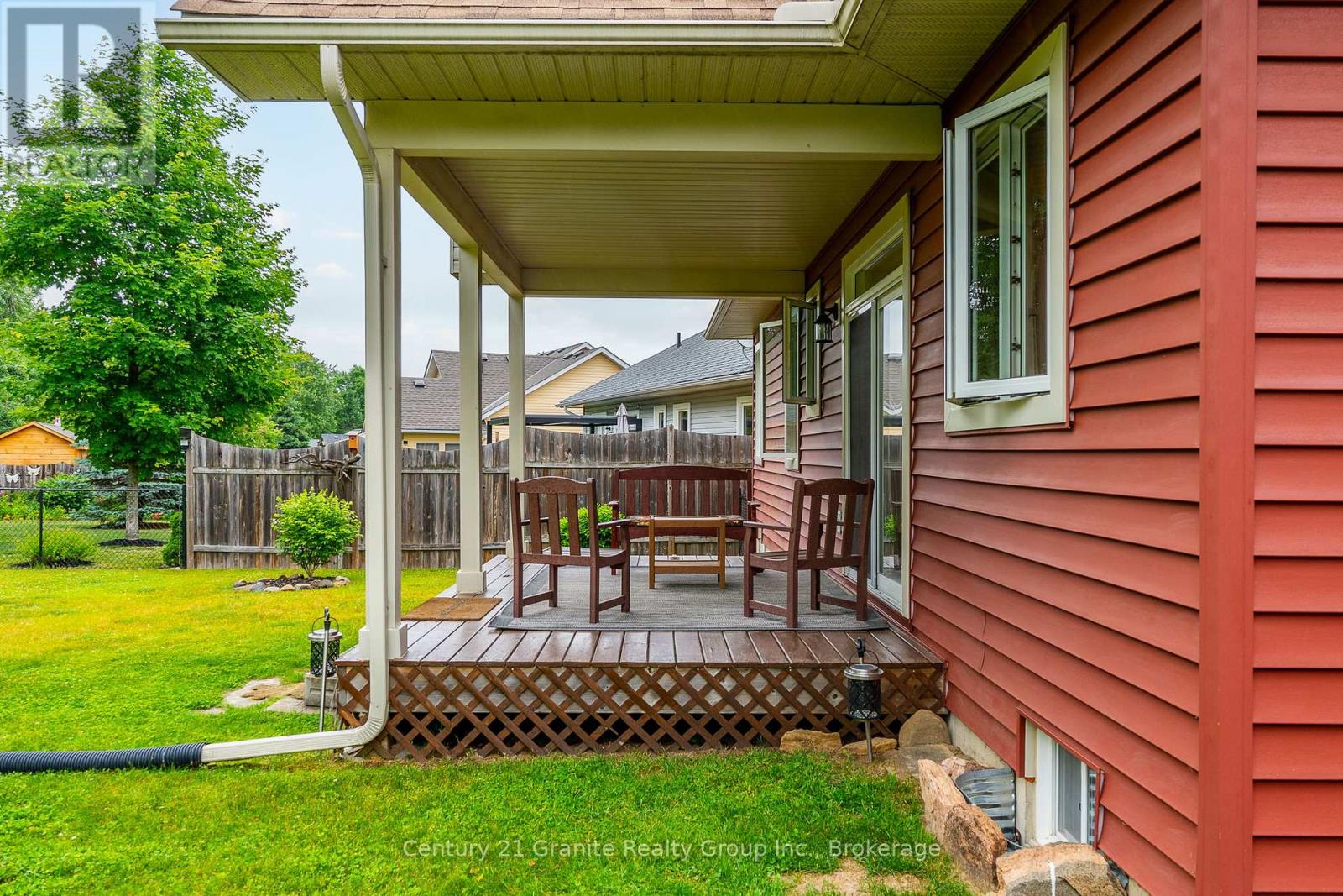 Photo 32 of 21 Windover Drive, Minden Hills ON