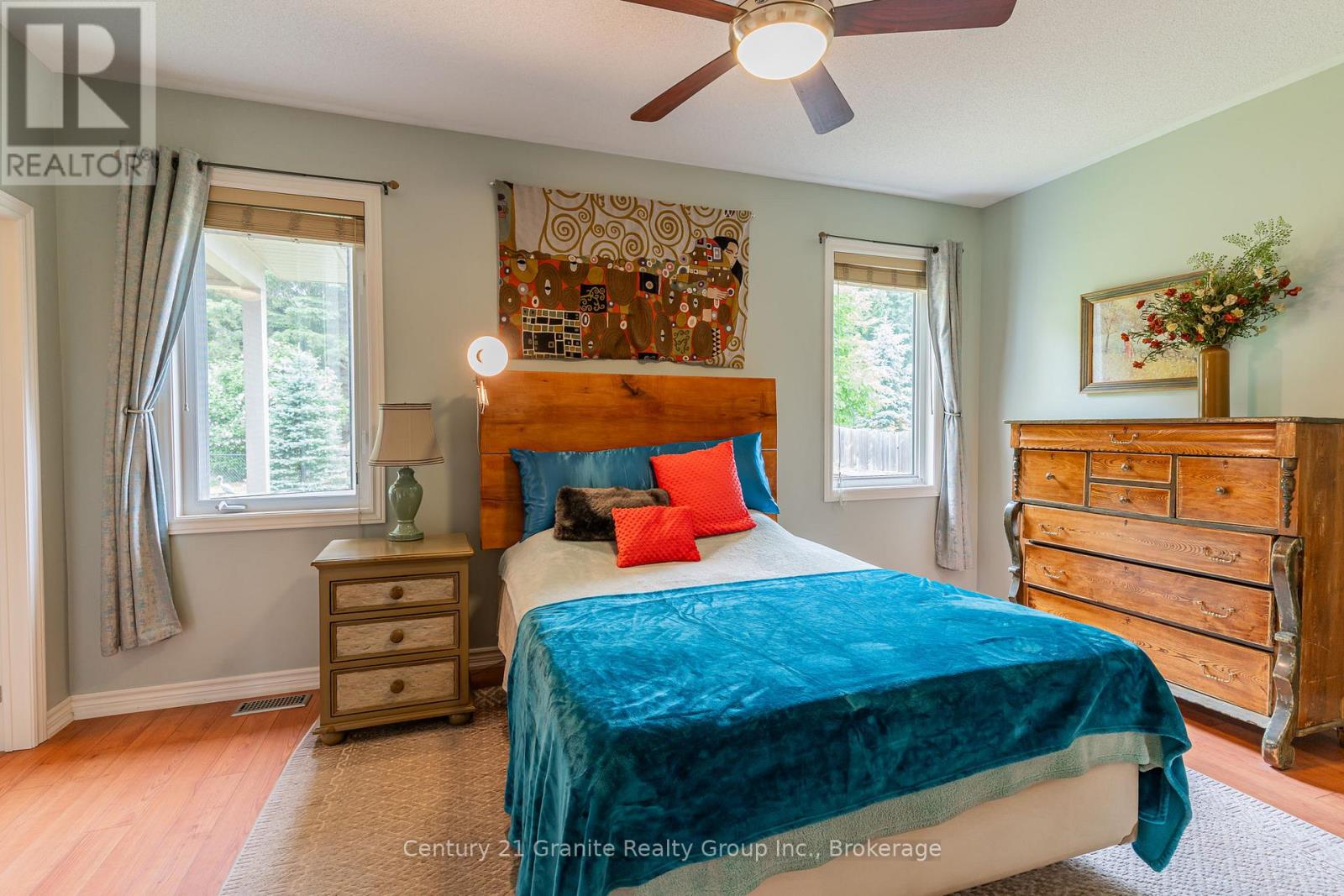 Photo 25 of 21 Windover Drive, Minden Hills ON