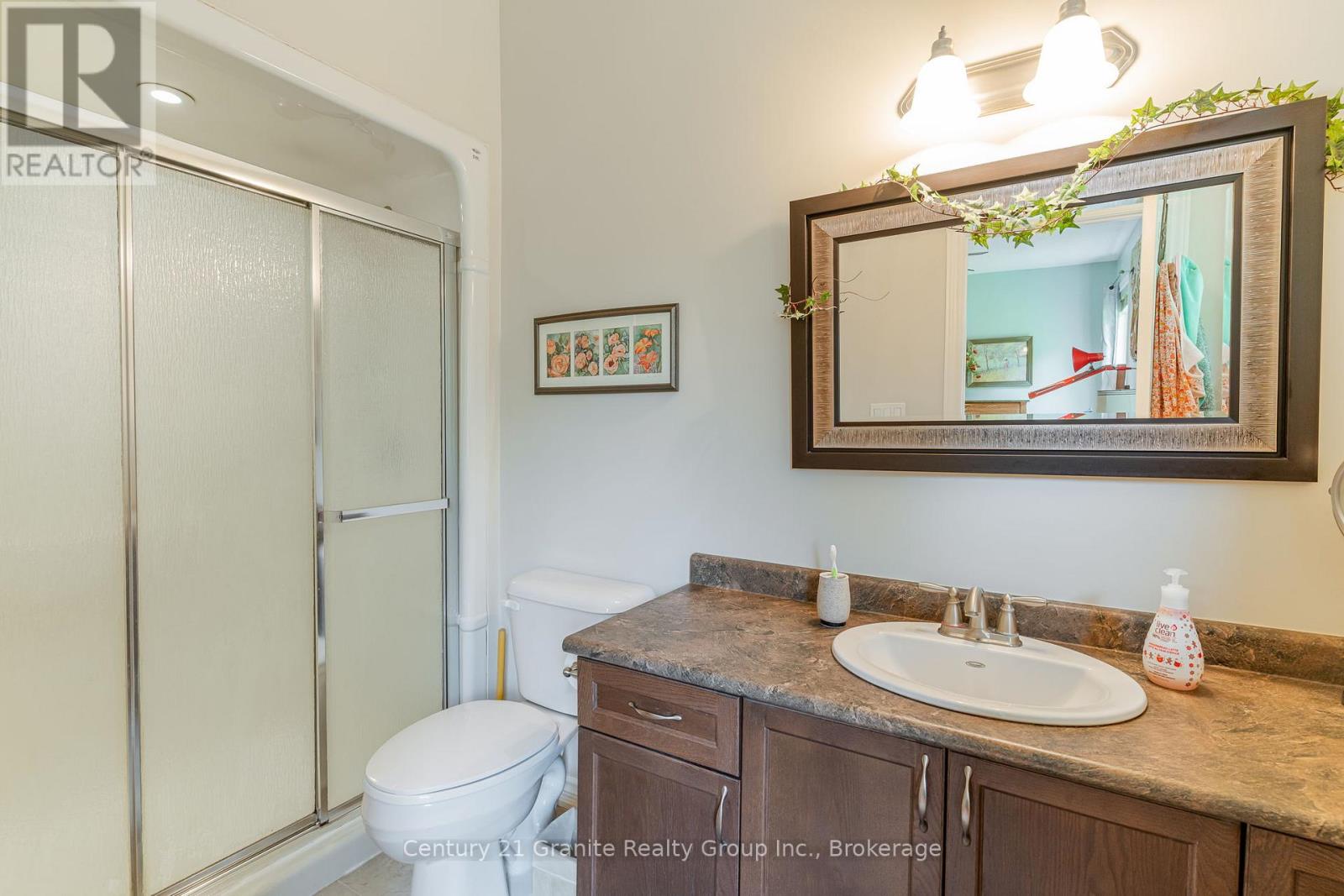 Photo 27 of 21 Windover Drive, Minden Hills ON