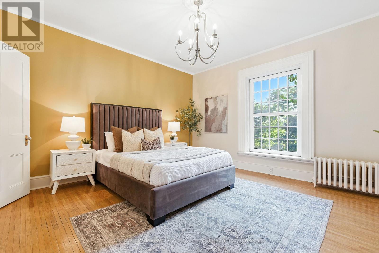 Photo 39 of 76 Queen Street, Guelph ON