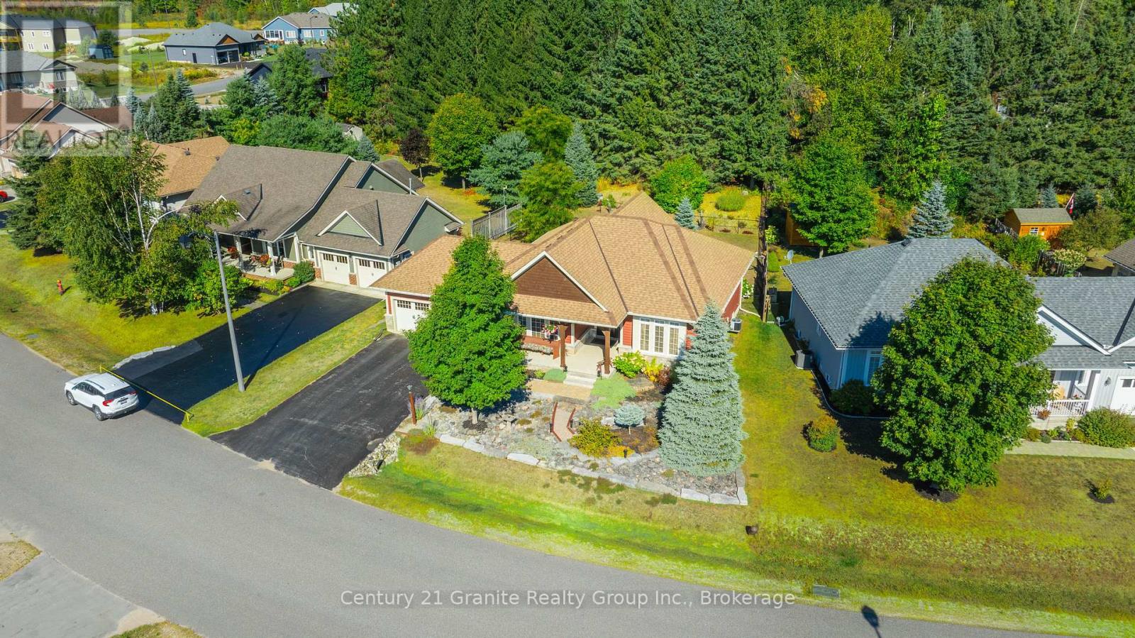 Photo 40 of 21 Windover Drive, Minden Hills ON