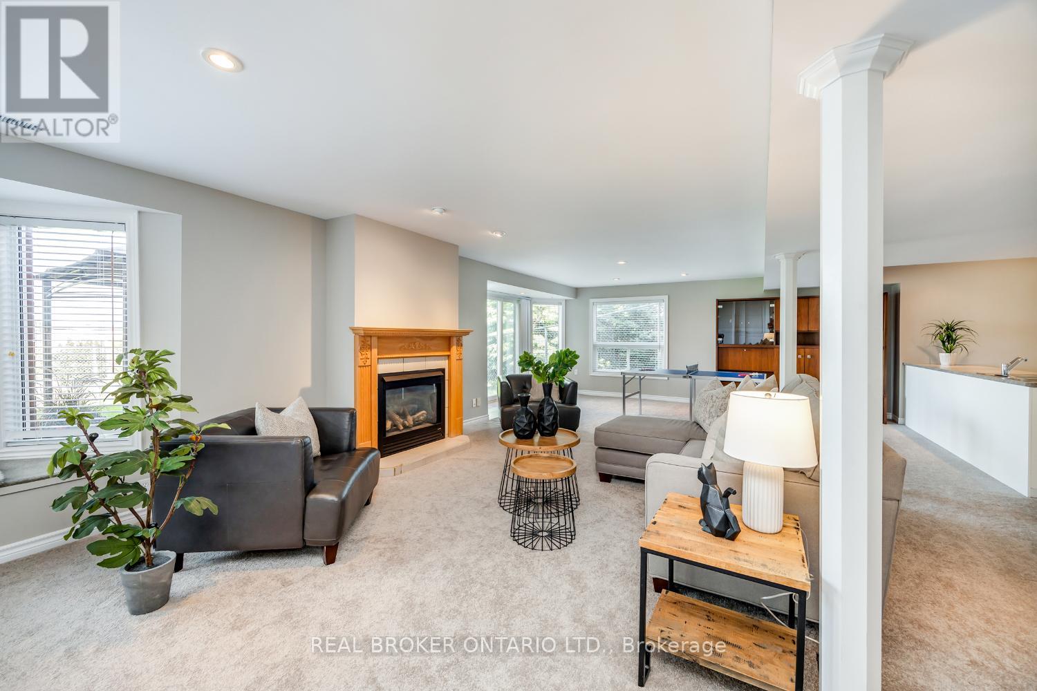 Photo 24 of 69 Padfield Drive, Clarington ON