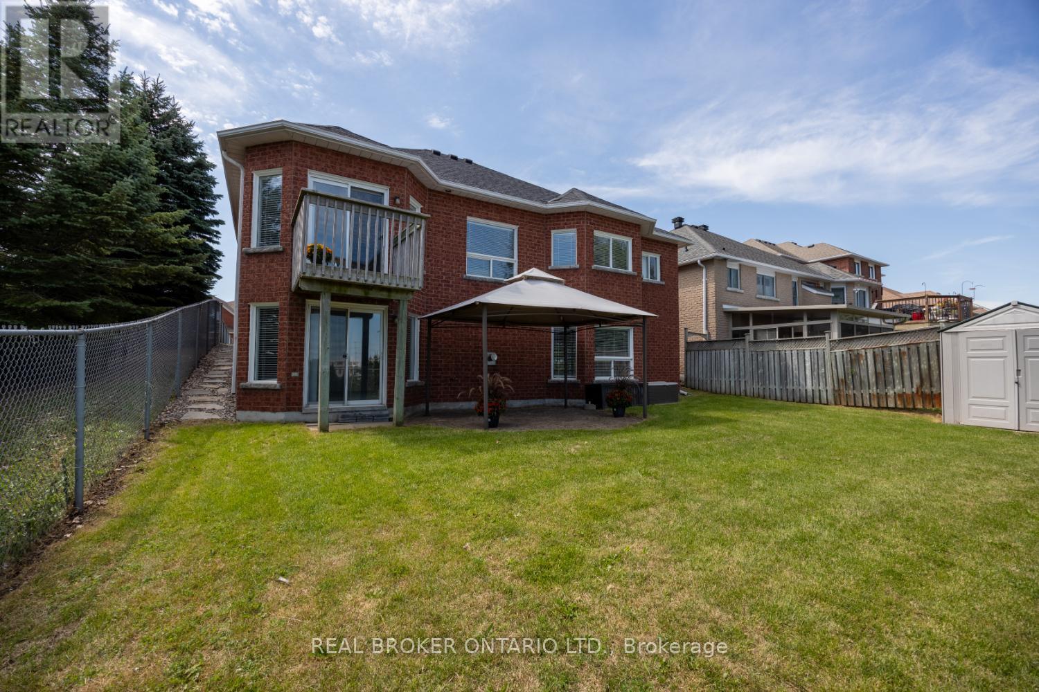 Photo 37 of 69 Padfield Drive, Clarington ON