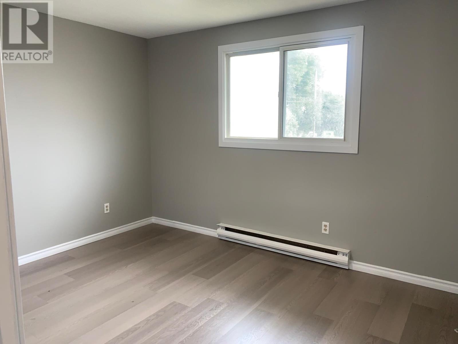 Photo 15 of 324 Korah Rd, Sault Ste Marie ON