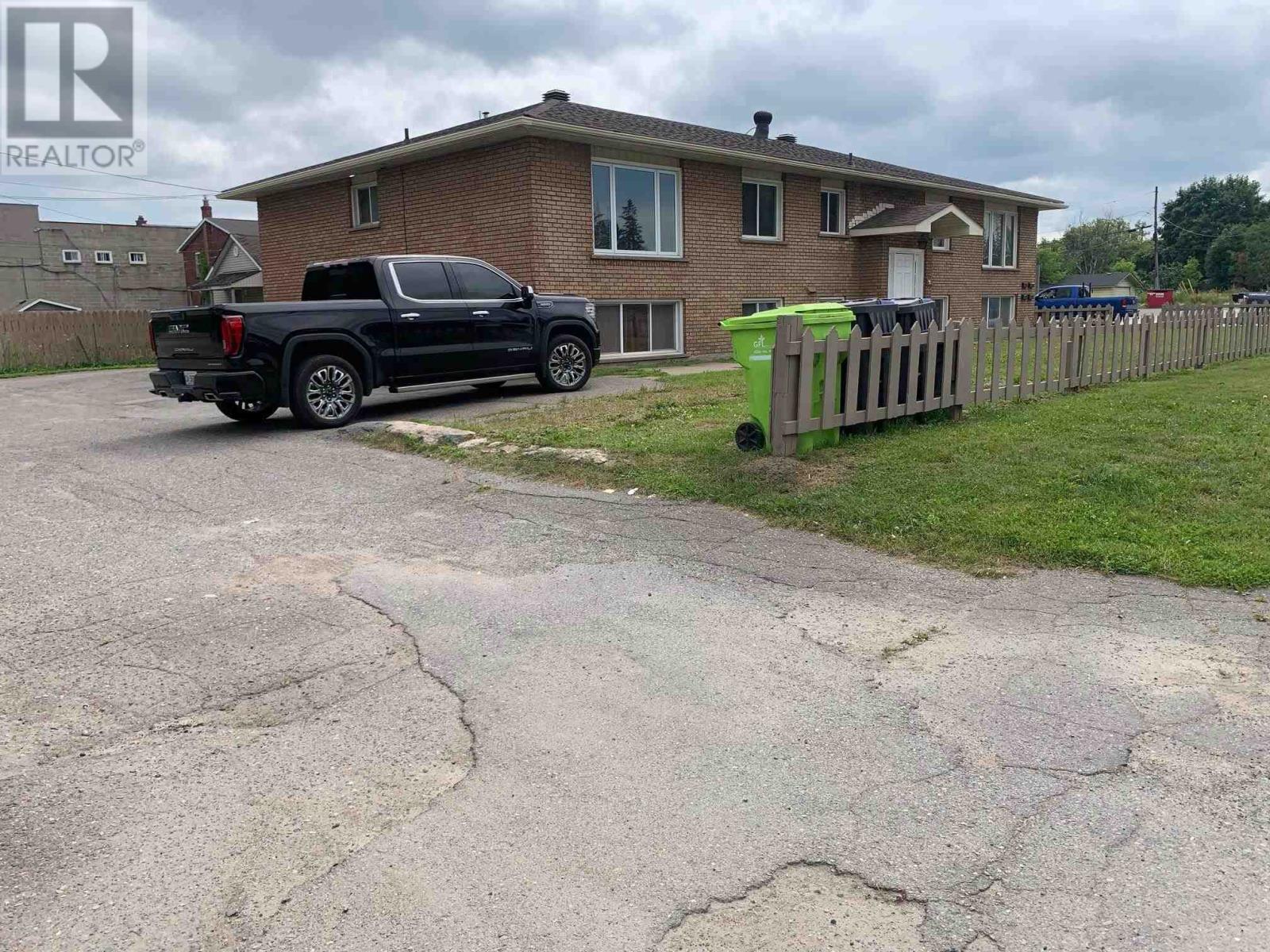 Photo 3 of 324 Korah Rd, Sault Ste Marie ON