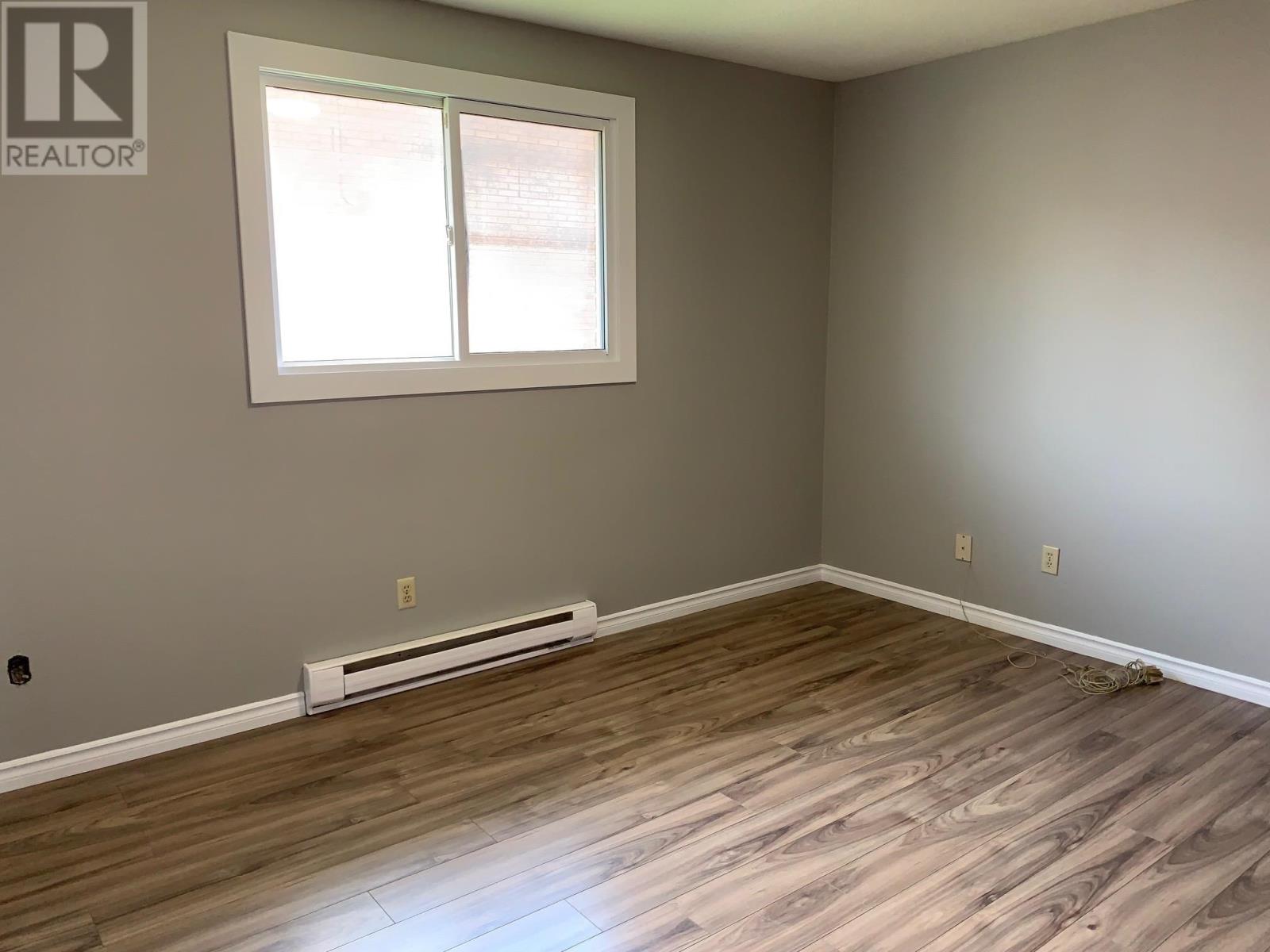 Photo 26 of 324 Korah Rd, Sault Ste Marie ON
