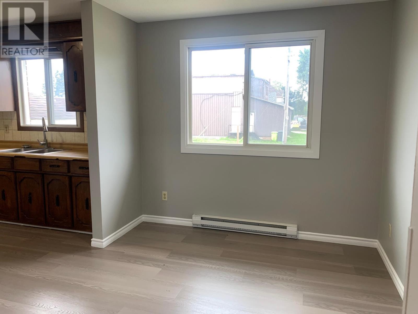 Photo 9 of 324 Korah Rd, Sault Ste Marie ON