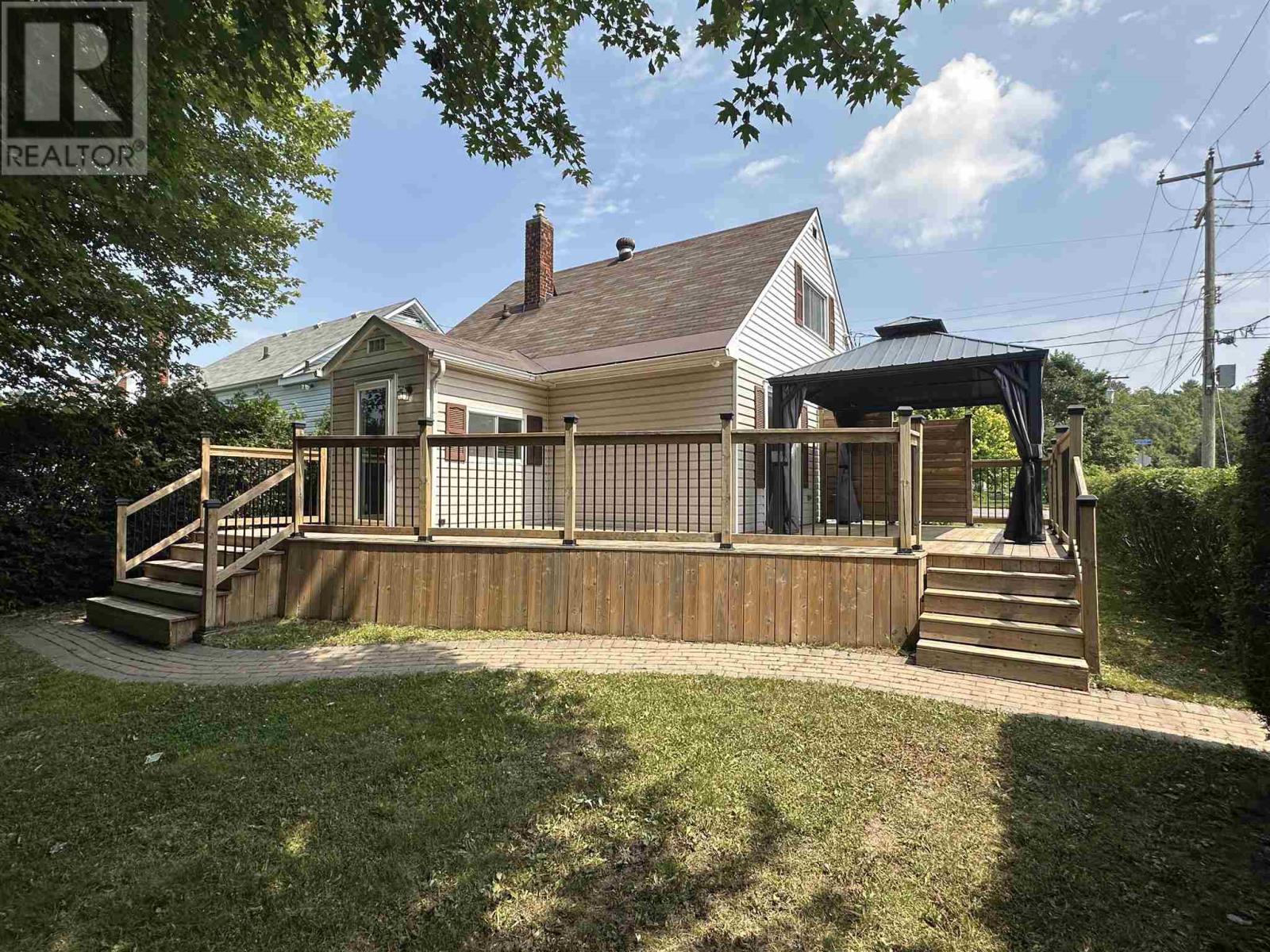 Photo 43 of 237 Spruce St, Sault Ste Marie ON