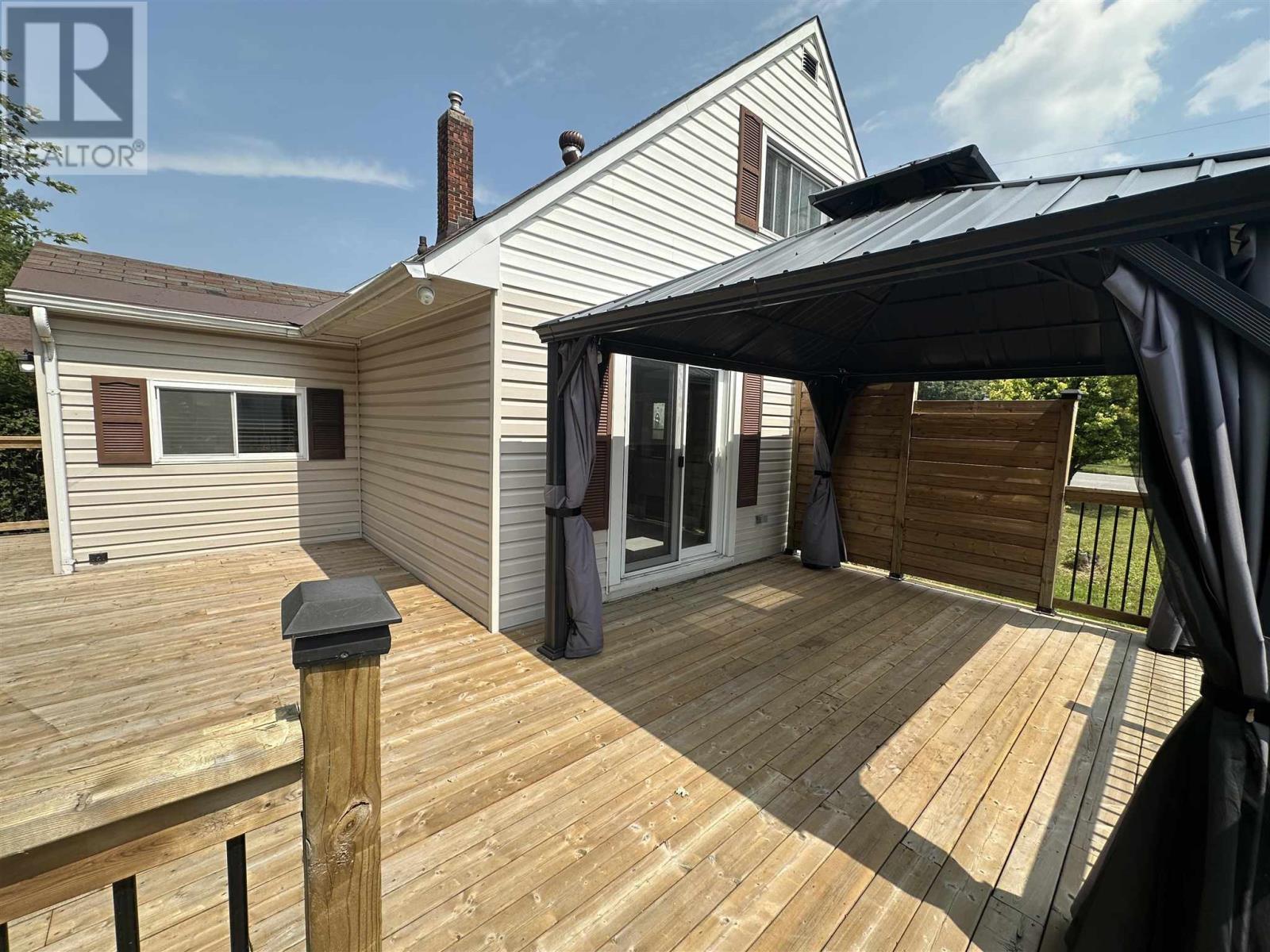 Photo 39 of 237 Spruce St, Sault Ste Marie ON