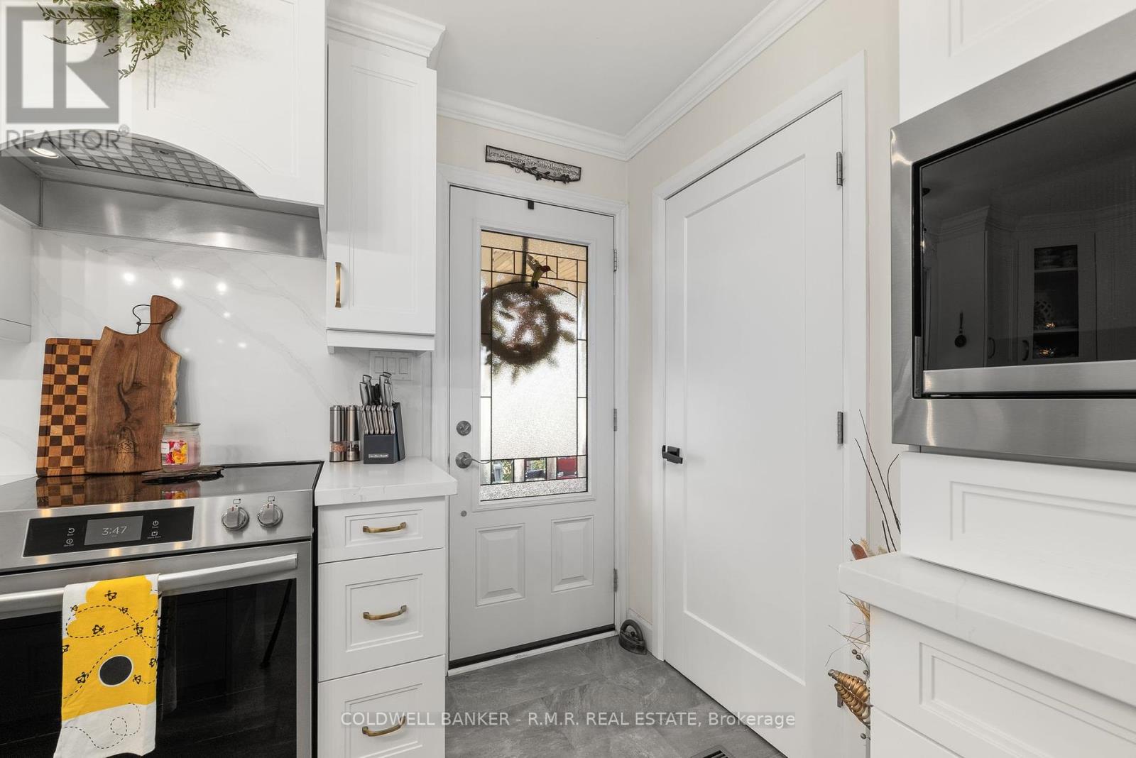 Photo 9 of 2850 Perry Avenue, Ramara ON