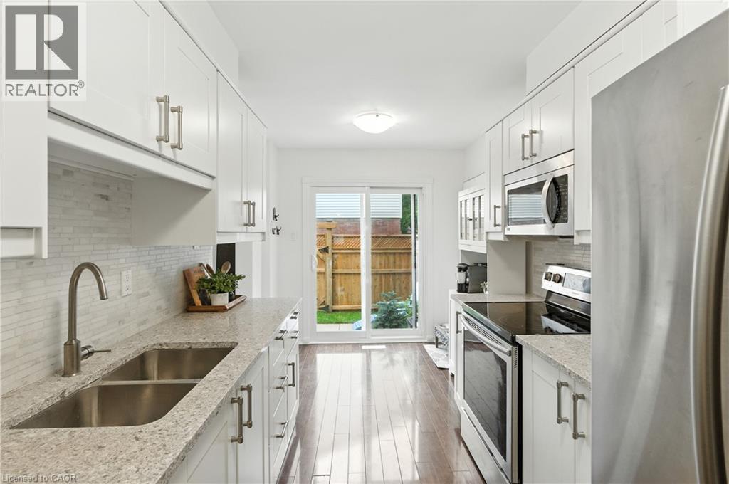 Photo 11 of 415 River Oaks Boulevard W Unit 23, Oakville ON