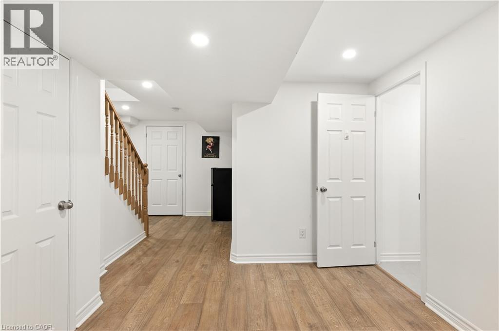 Photo 24 of 415 River Oaks Boulevard W Unit 23, Oakville ON