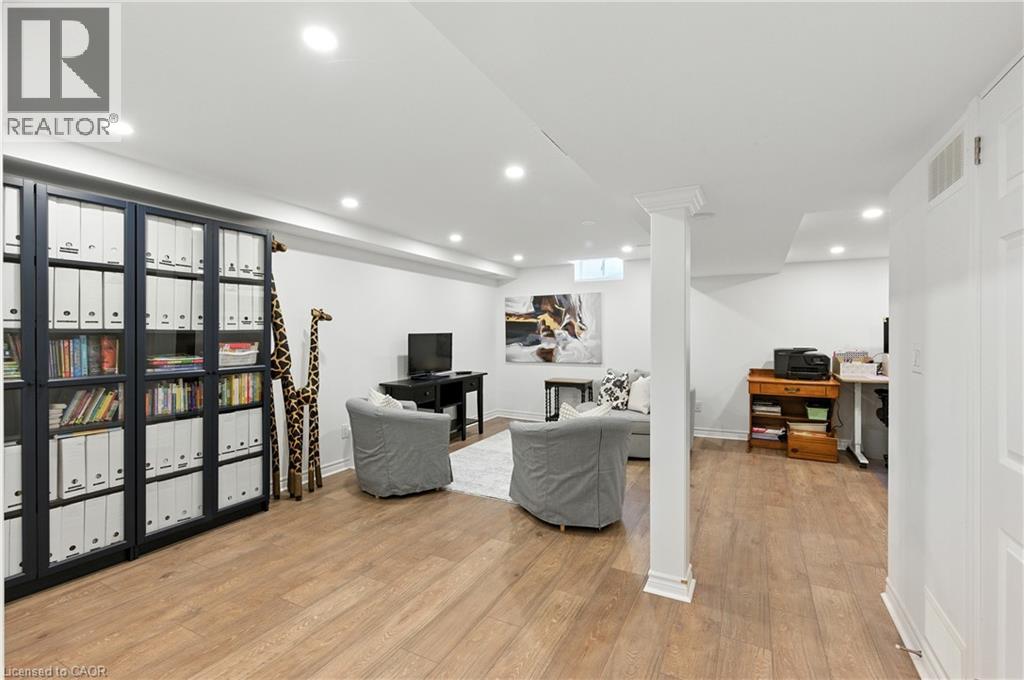 Photo 27 of 415 River Oaks Boulevard W Unit 23, Oakville ON