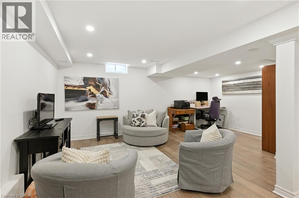 Photo 28 of 415 River Oaks Boulevard W Unit 23, Oakville ON
