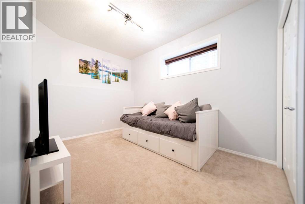 Photo 22 of 184 Copperstone Gardens Se, Calgary AB
